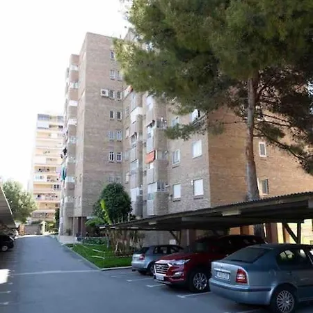 Gran Apartamento, Aire Acondicionado, Piscina Y Parking Gratuito *