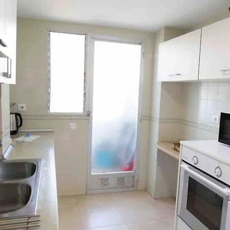 Gran Apartamento, Aire Acondicionado, Piscina Y Parking Gratuito * Alicante