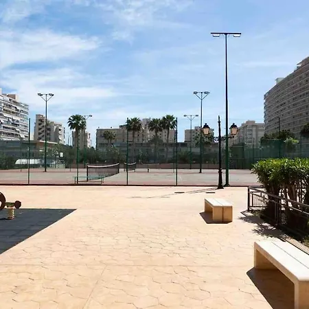 Gran Apartamento, Aire Acondicionado, Piscina Y Parking Gratuito Apartment