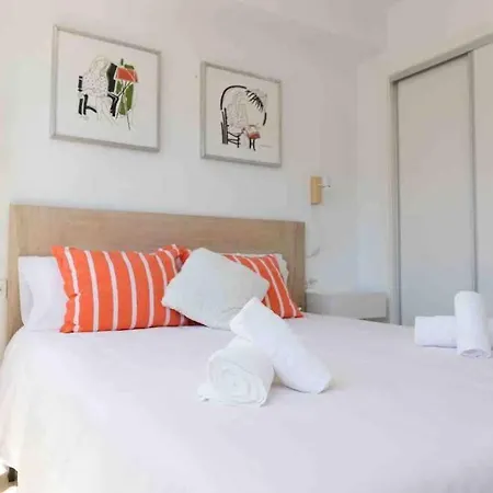 Gran Apartamento, Aire Acondicionado, Piscina Y Parking Gratuito Apartment Alicante