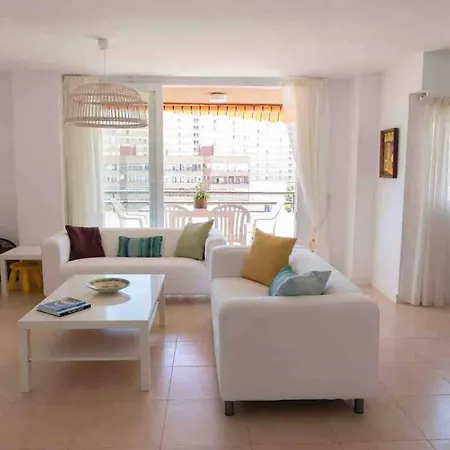 Gran Apartamento, Aire Acondicionado, Piscina Y Parking Gratuito * Alicante