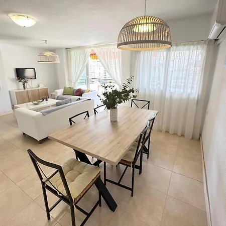Apartment Gran Apartamento, Aire Acondicionado, Piscina Y Parking Gratuito Alicante